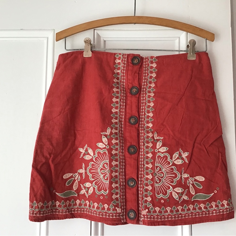 Embroidered women’s skirt, short - Picture 2 of 8